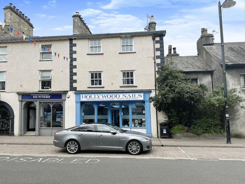 2 bed flat for sale in sters Yard, Highgate, Kendal LA9 Zoopla
