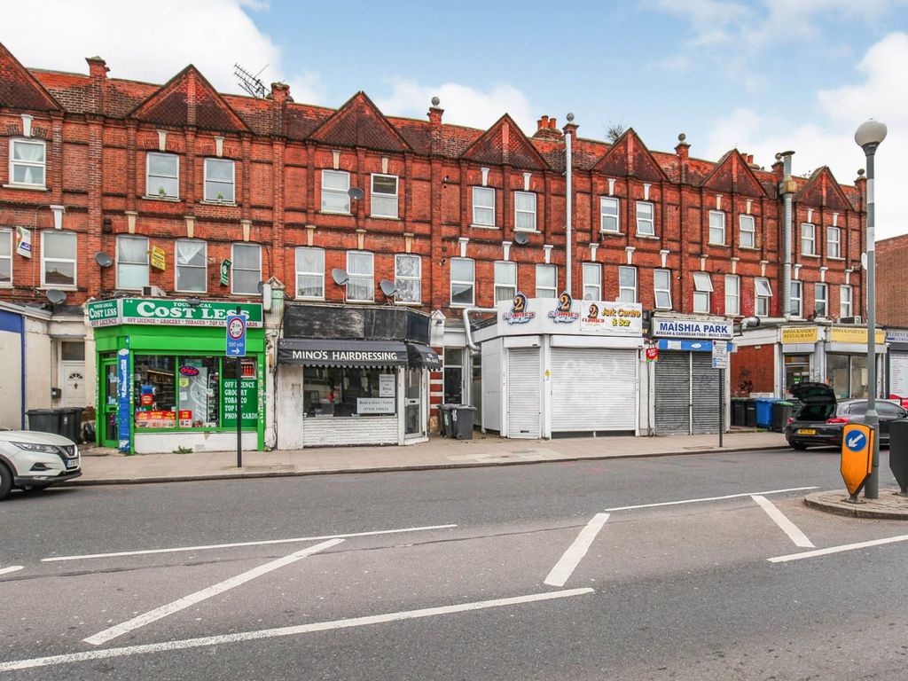 16 Manor Park Parade, Lee SE13  