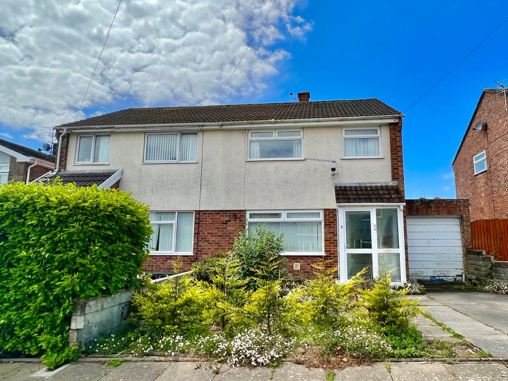 3 bed semidetached house for sale in Coed Cae'r Odin, Cefn Glas