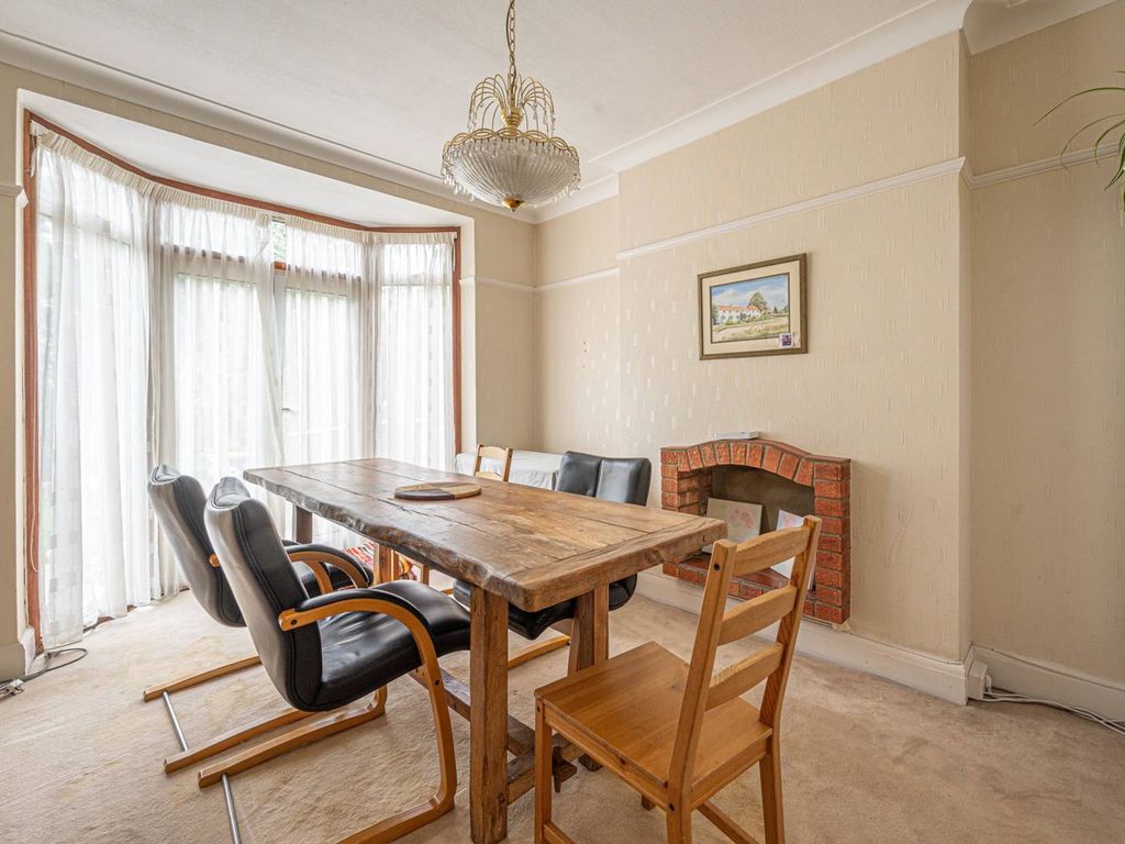 5 bed semidetached house for sale in Nether Street, West Finchley