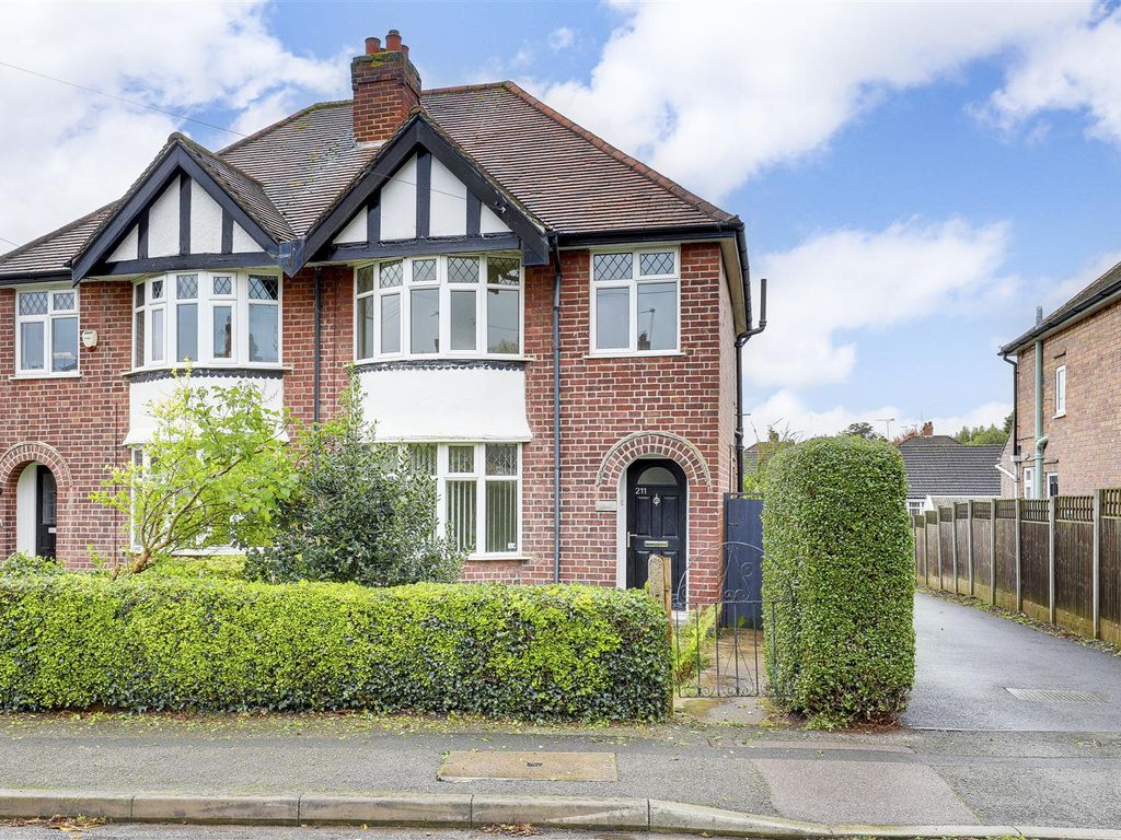 3 bed semidetached house for sale in Cator Lane North, Chilwell