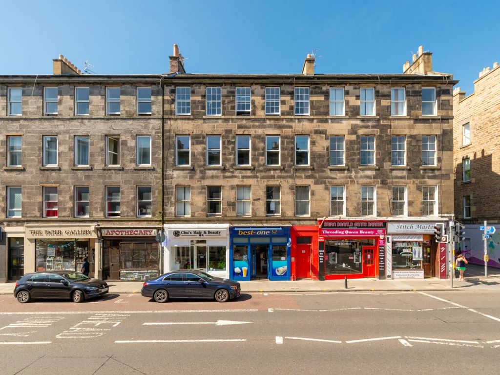 41 (3F2) Clerk Street, Newington EH8