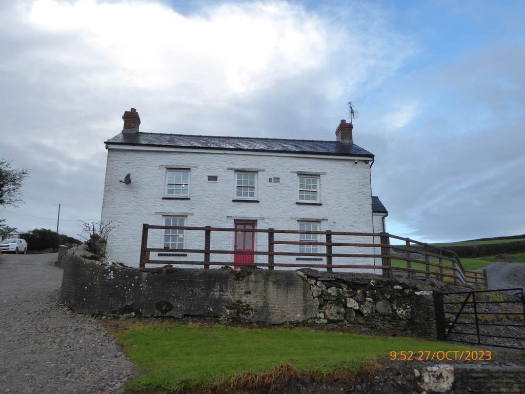 3 bed detached house to rent in Gelliwen, Nr Meidrim, St Clears SA33, £