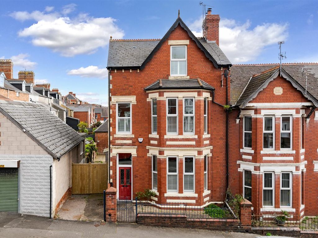6 bed town house for sale in Windsor Road, Barry CF62, £435,000 Zoopla