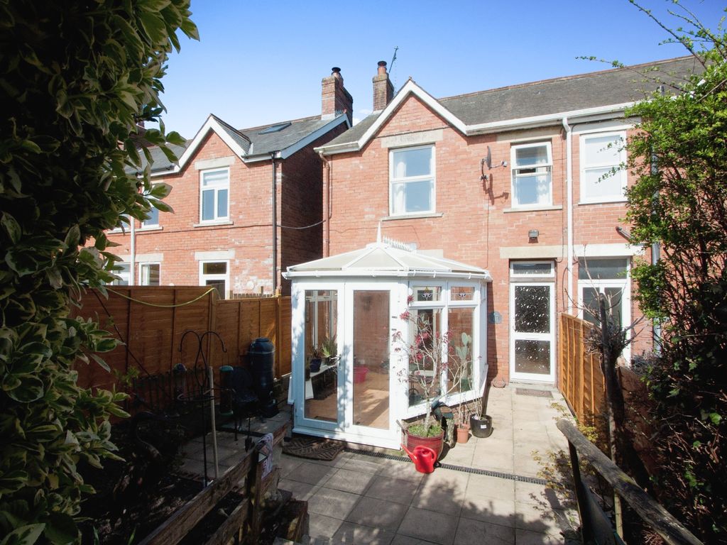 3 bed semidetached house for sale in Kent's Orchard, Chard TA20, £