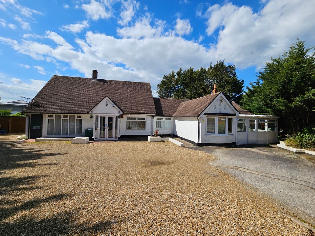 12 bed detached house for sale in Stockheath Road, Havant PO9 Zoopla