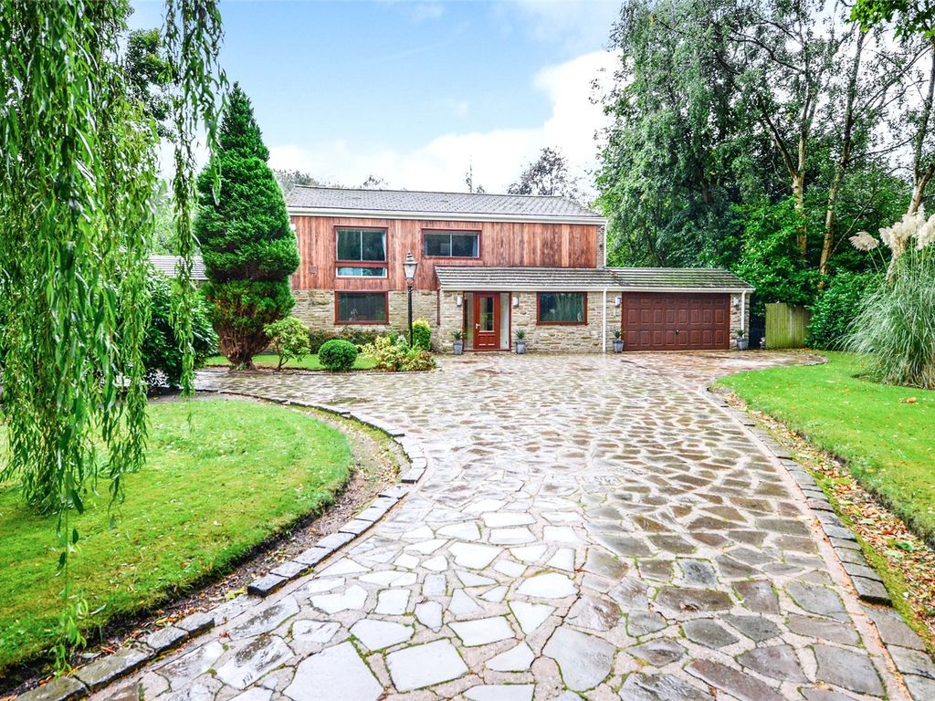 5 bed detached house for sale in Hale Road, Hale Village, Liverpool