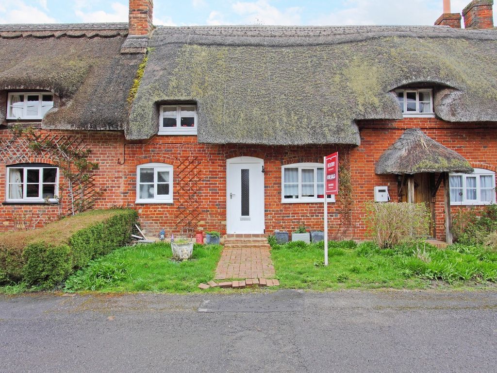 2 bed cottage for sale in Forton, Longparish SP11 Zoopla