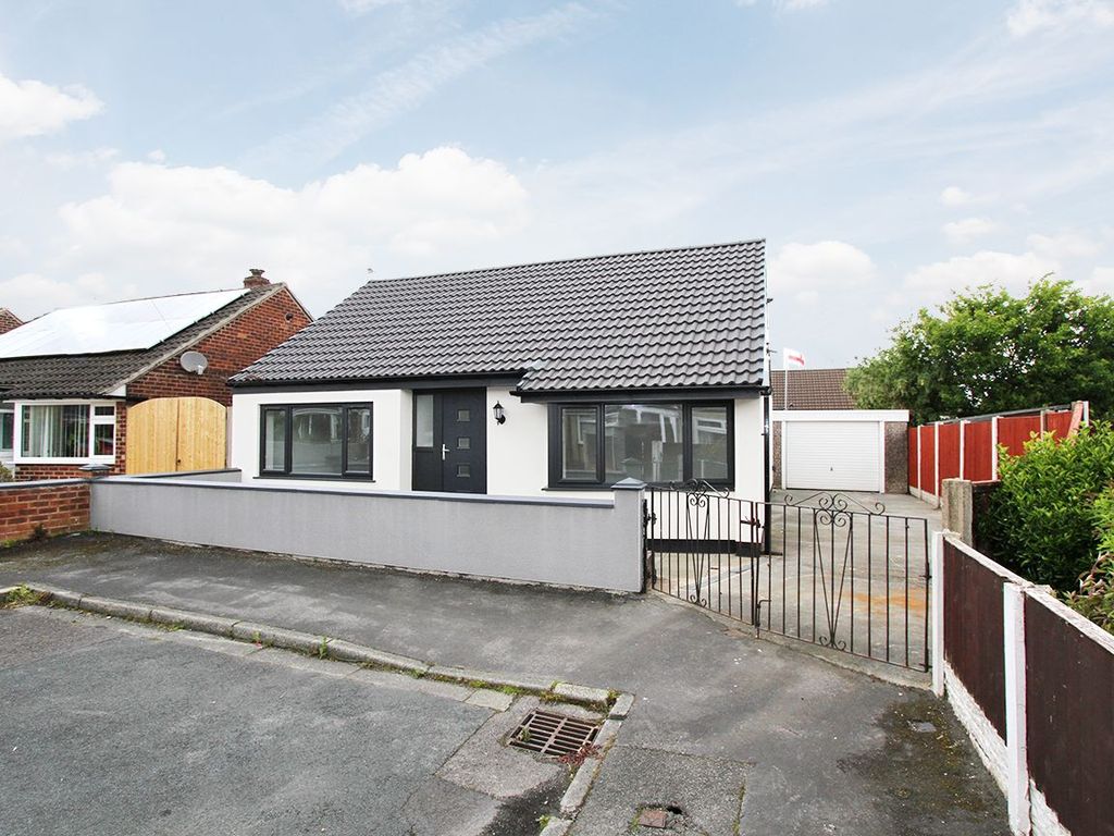 3 Bed Bungalow For Sale In Elaine Close Ashton In Makerfield Wigan 