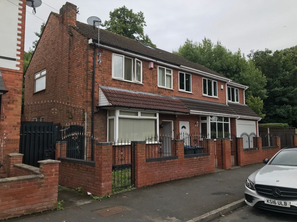 5 bed semidetached house for sale in Alexandra Road, Edgbaston B5, £349,000 Zoopla