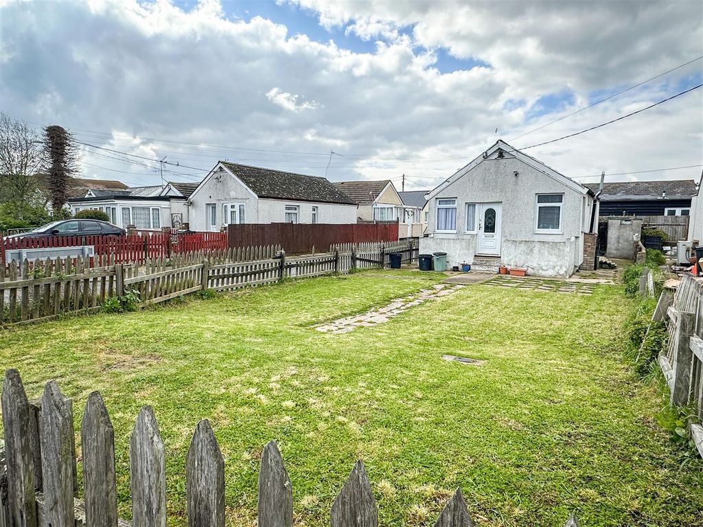 2 bed detached bungalow for sale in Midway, Grasslands, Jaywick, Essex