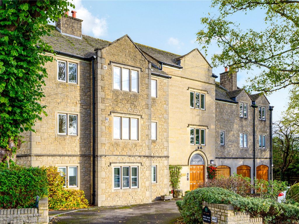 2 bed flat for sale in Hyett Close, Painswick, Stroud, Gloucestershire GL6 Zoopla