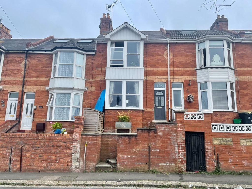 3 bed terraced house for sale in Chickerell Road, Chickerell, Weymouth