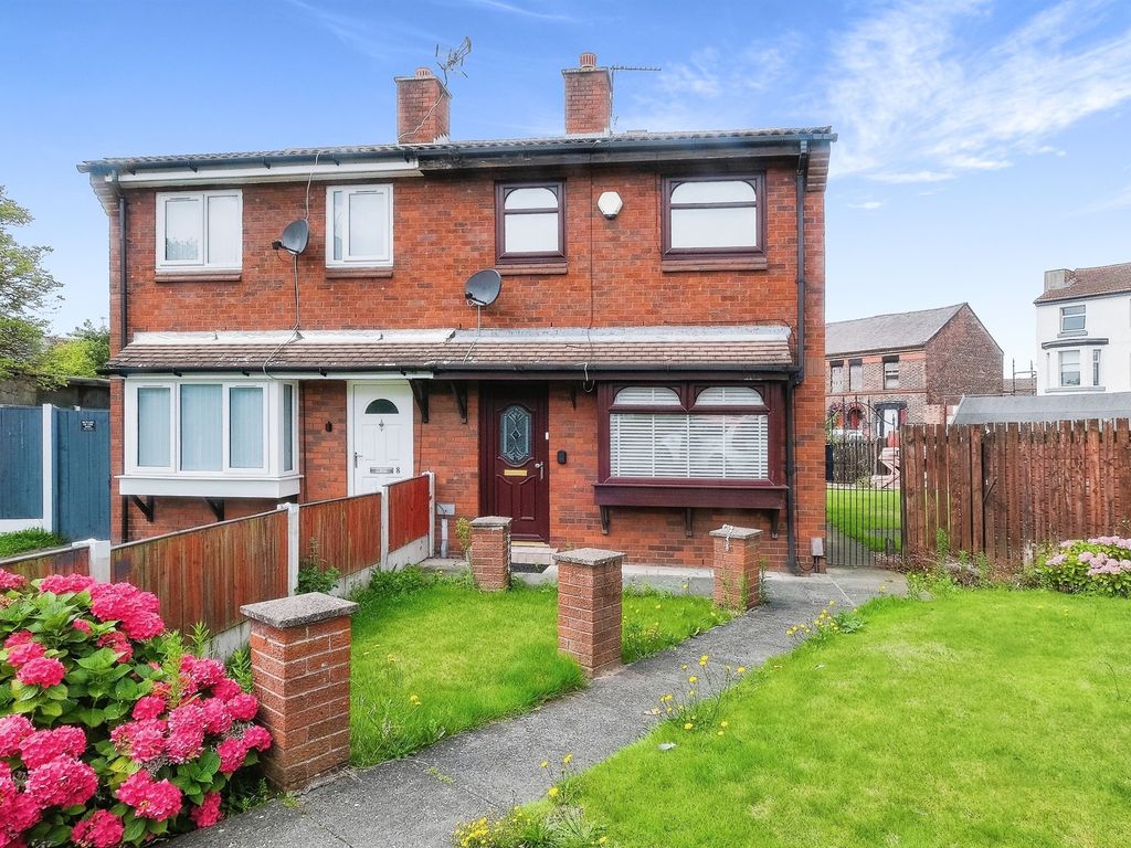2 bed semidetached house for sale in Micawber Close, Toxteth