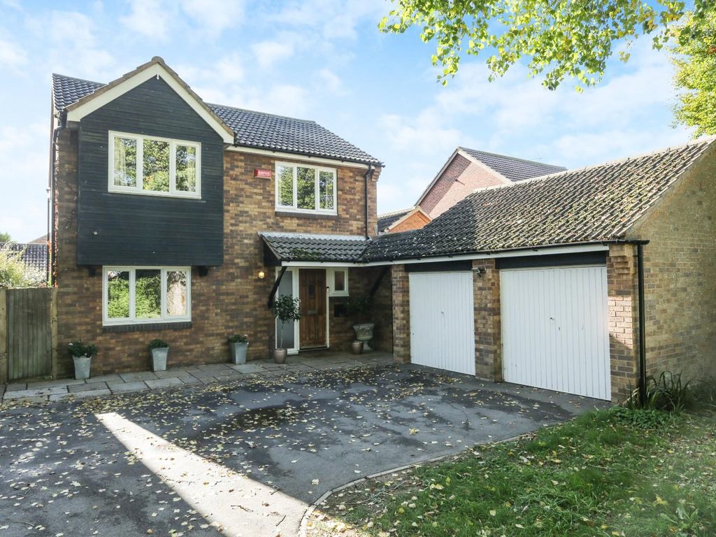 5 bed detached house for sale in Grenham Road, Birchington CT7 Zoopla