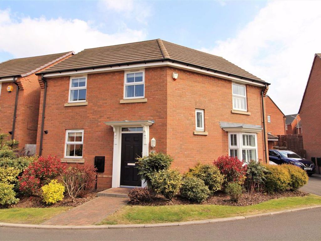 3 bed detached house for sale in Haslingden Crescent, Dudley DY3 Zoopla