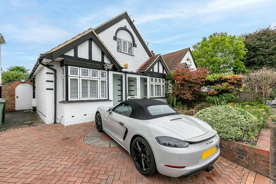 3 bed bungalow for sale in Sandy Lane South, Wallington, Surrey SM6 Zoopla