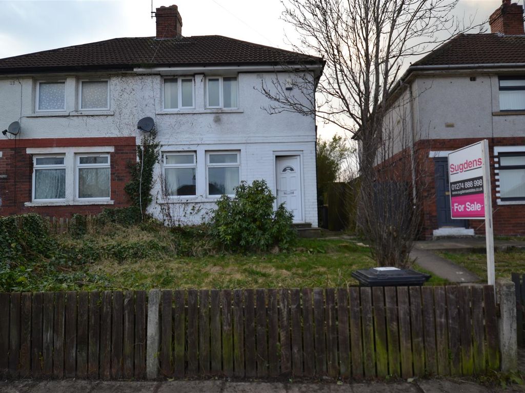 3 bed semidetached house for sale in Lynfield Drive, Heaton, Bradford