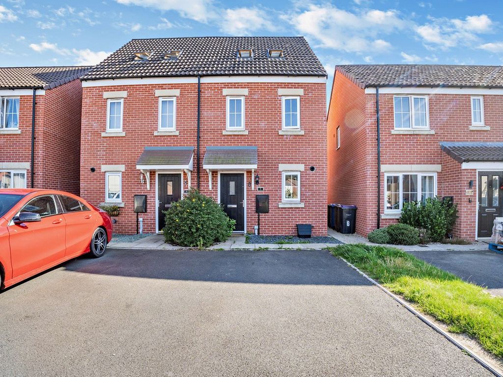 3 bed semidetached house for sale in Swift Gardens, Kirton, Boston