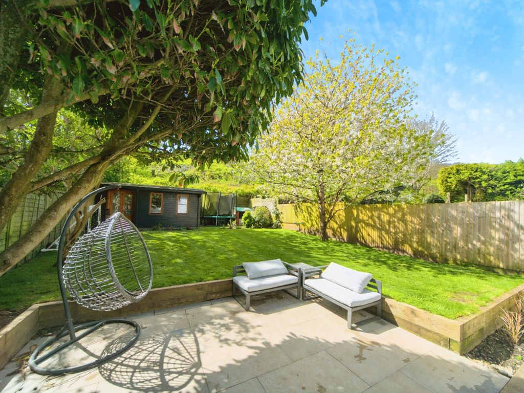 3 bed semidetached house for sale in Whitehawk Road, Brighton, East