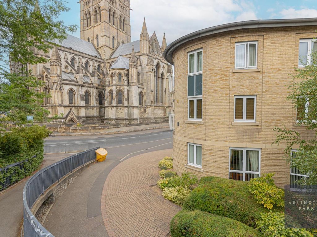 2 bed property for sale in Earlham Road, Norwich NR2, £200,000 Zoopla