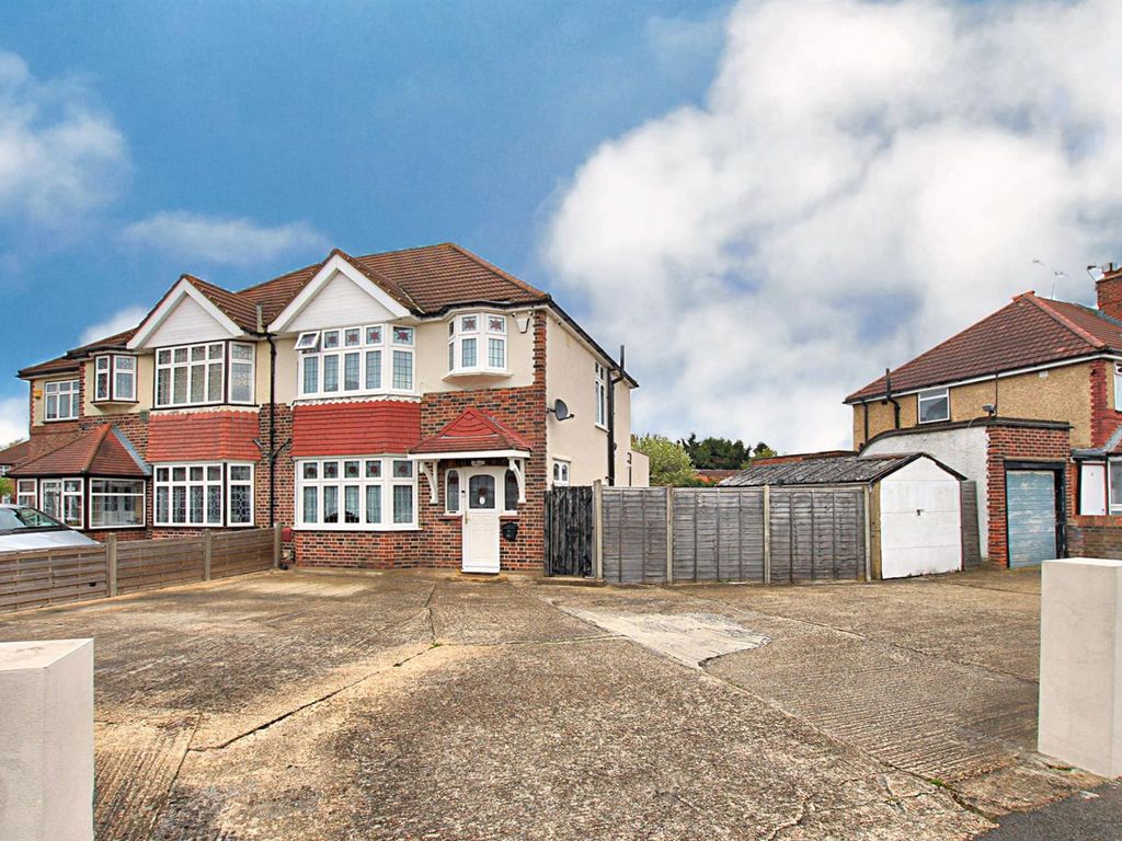 3 bed semidetached house for sale in Browning Way, Heston TW5 Zoopla