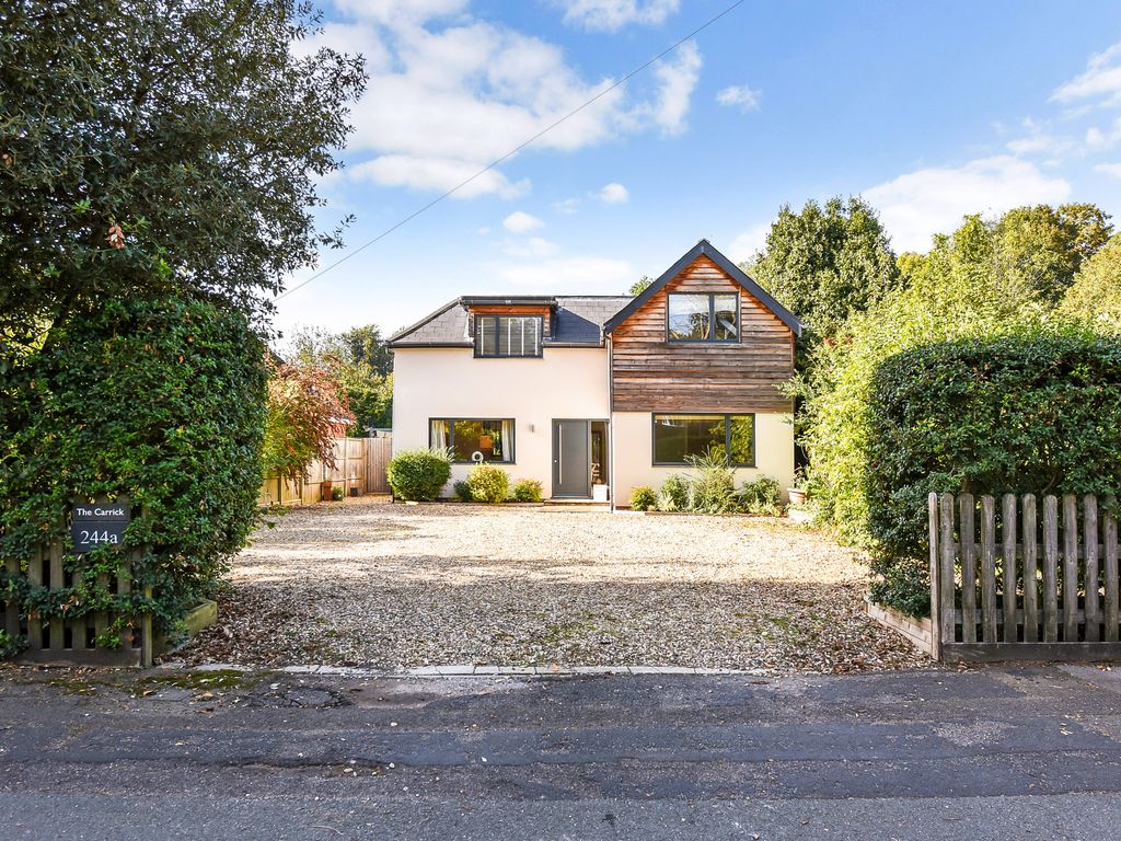 4 bed detached house for sale in Springvale Road, Headbourne Worthy