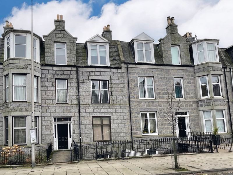 2 bed flat for sale in Union Grove, Aberdeen AB10, £120,000 Zoopla