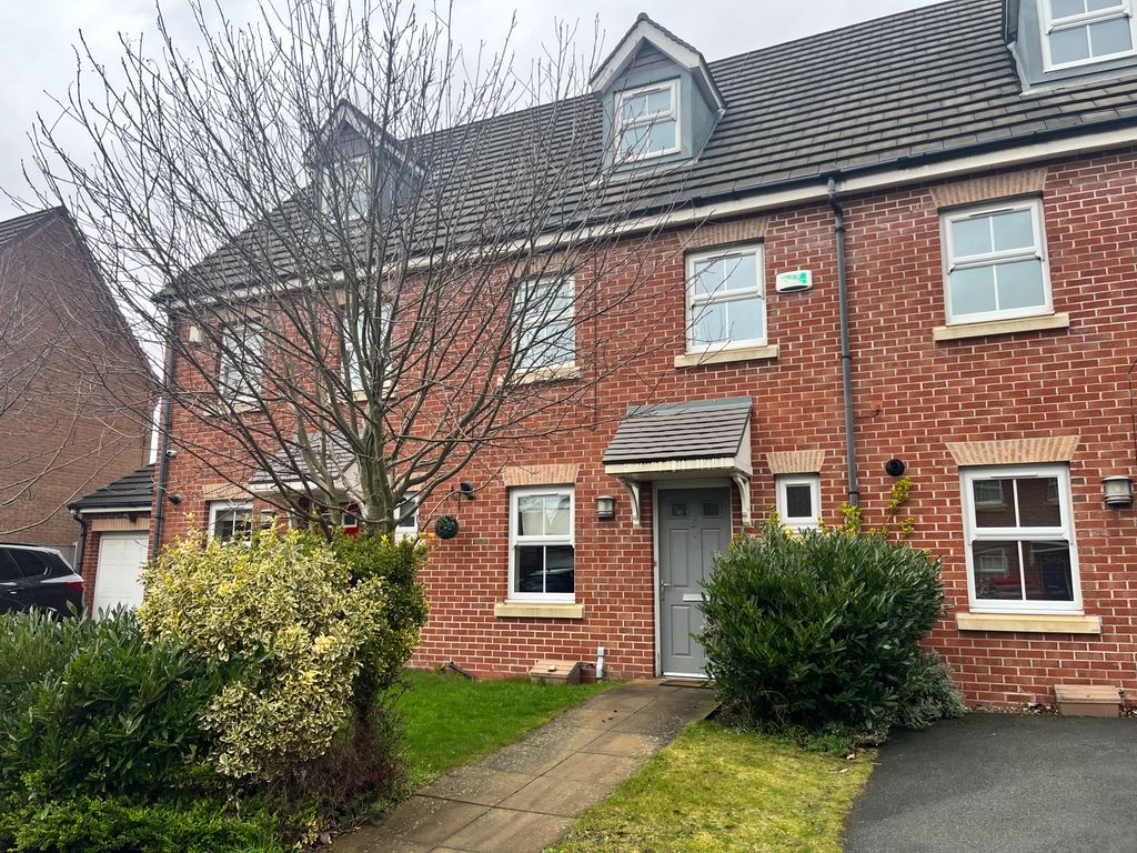 3 bed town house to rent in Teignmouth Close, Cressington Heath