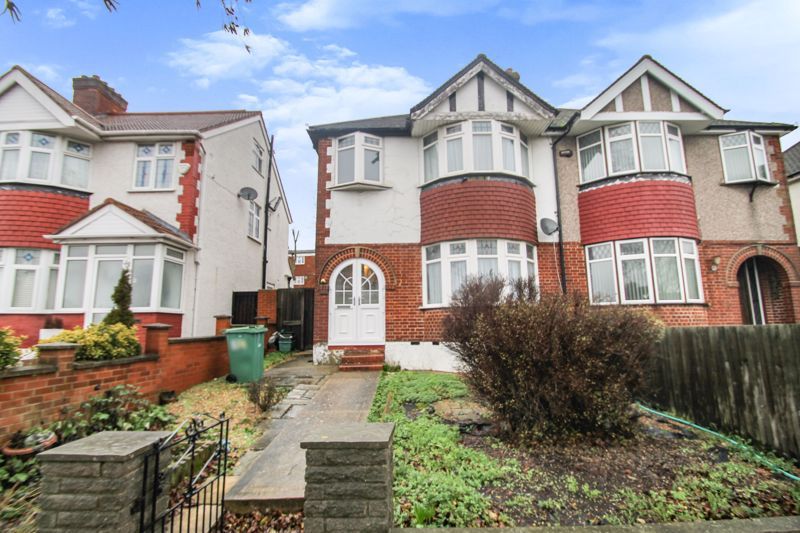 Whitton Avenue West, Greenford UB6  