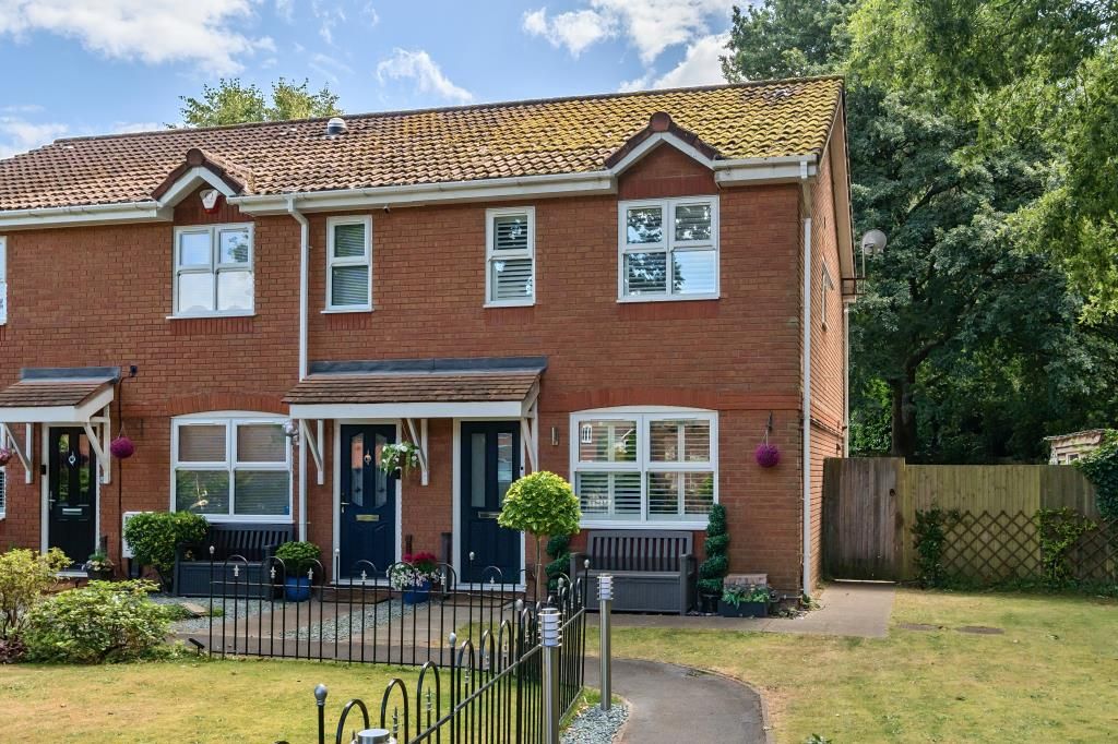 2 bed terraced house for sale in Warfield, Berkshire RG42, £380,000