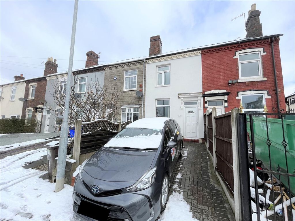 3 bed property for sale in Uttoxeter Road, Longton, StokeOnTrent ST3