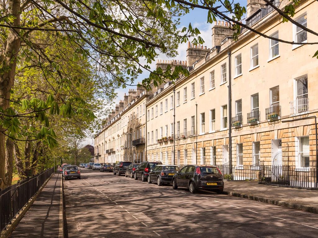 2 bed flat for sale in Green Park, Bath BA1, £350,000 Zoopla