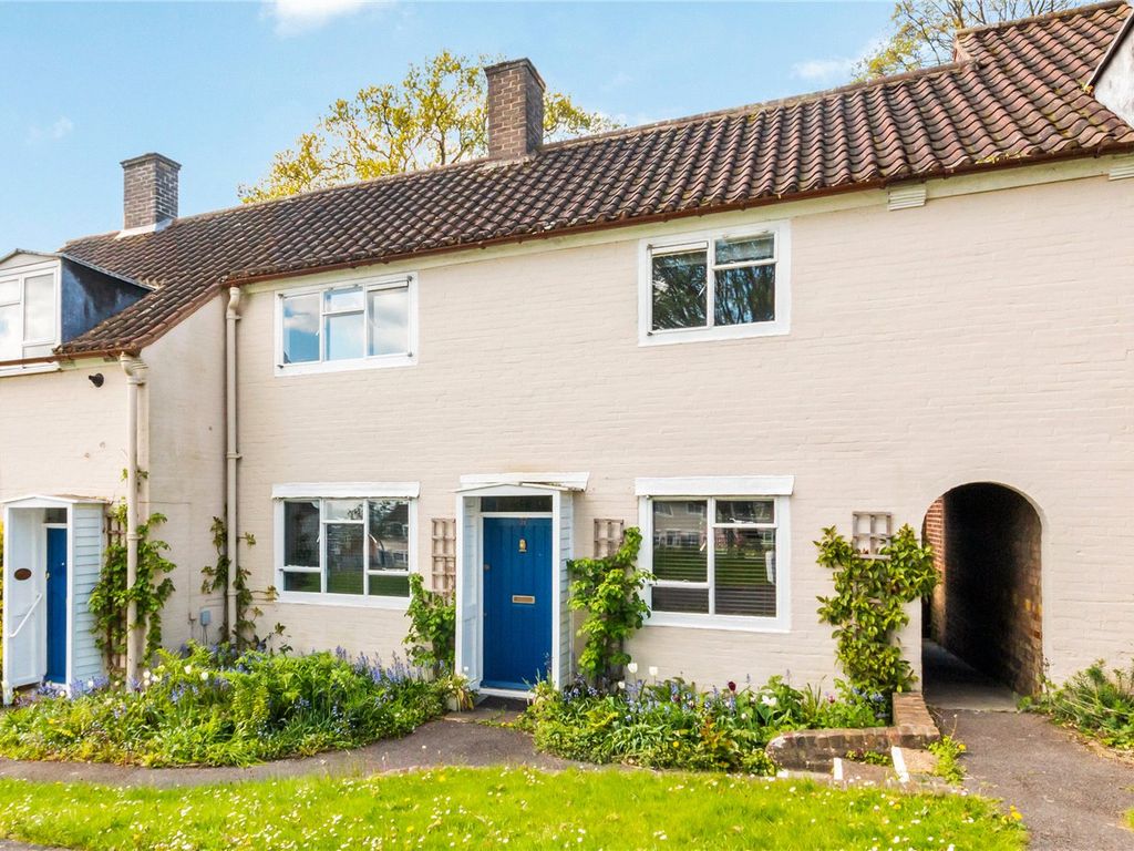 3 bed terraced house for sale in Lammas Green, London SE26, £700,000