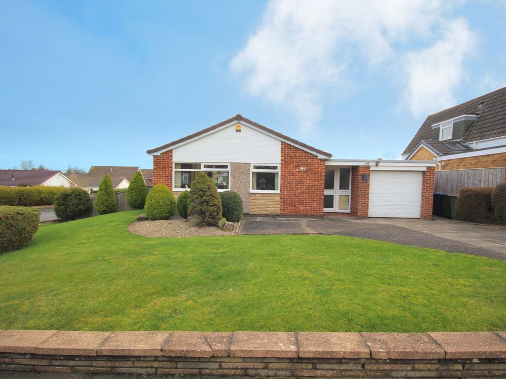 3 bed bungalow for sale in Bracken Crescent, Guisborough, North