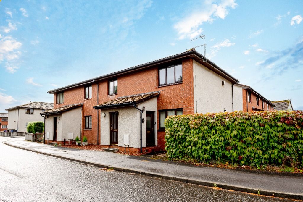 2 bed flat for sale in Dalrymple Court, Irvine, North Ayrshire KA12, £