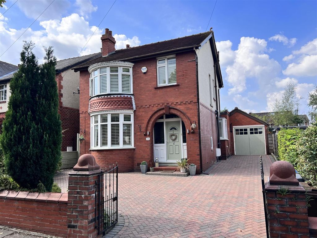 3 bed detached house for sale in Dowson Road, Gee Cross, Hyde SK14 Zoopla