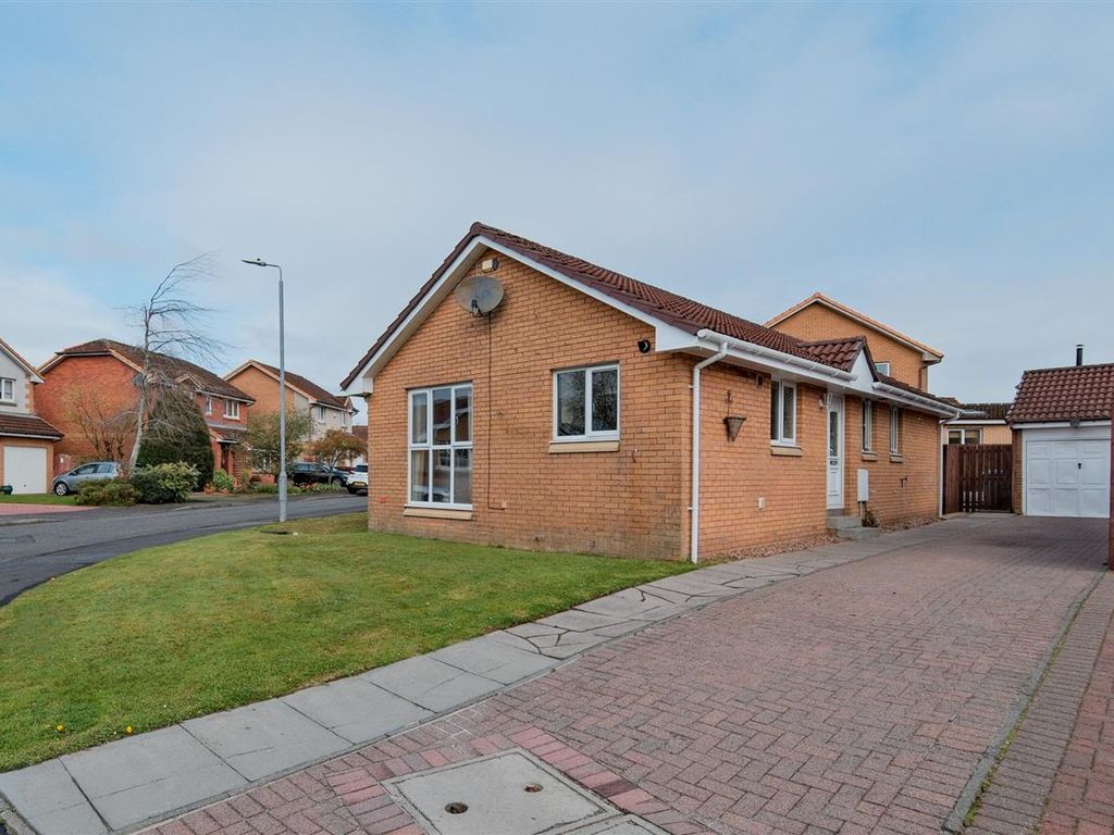 4 bed bungalow for sale in Nursery Drive, Ashgill, Larkhall ML9, £219,995 Zoopla