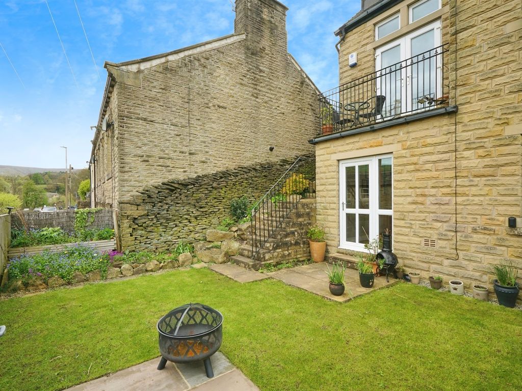 3 bed end terrace house for sale in Broadfield Park, Holmbridge, Holmfirth HD9, £275,000 Zoopla