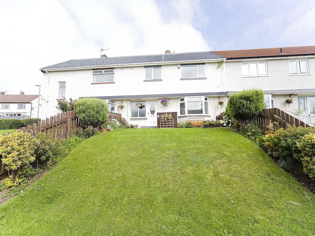 3 bed terraced house for sale in Mansell Crescent, Peterlee SR8, £