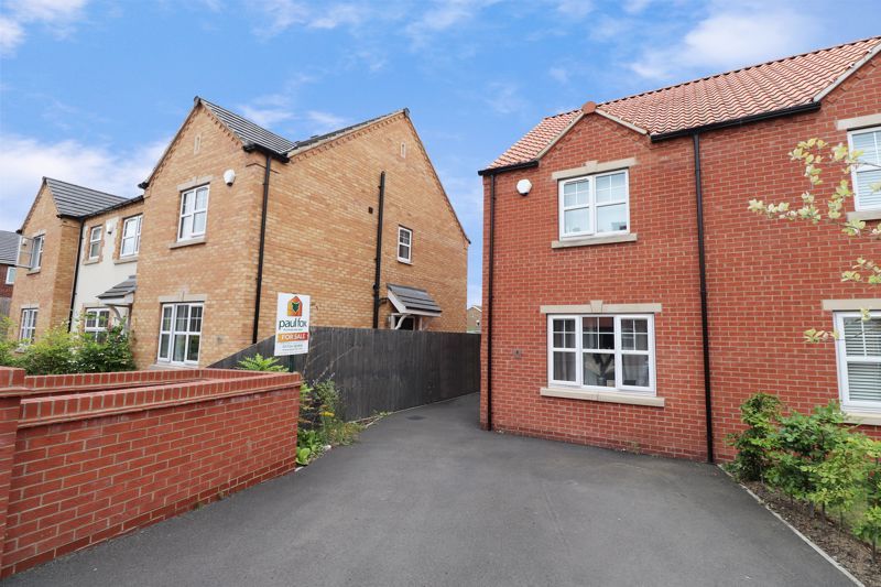 2 bed semidetached house for sale in Fermont Court, Bottesford