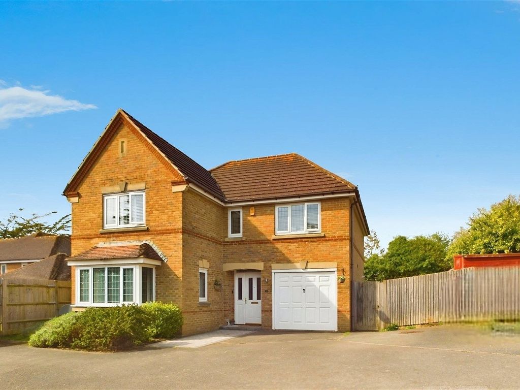 4 bed detached house for sale in Valley Gardens, Findon Valley