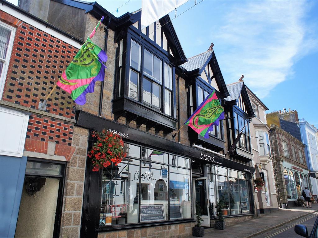 2 bed flat to rent in Chapel Street, Penzance TR18 Zoopla