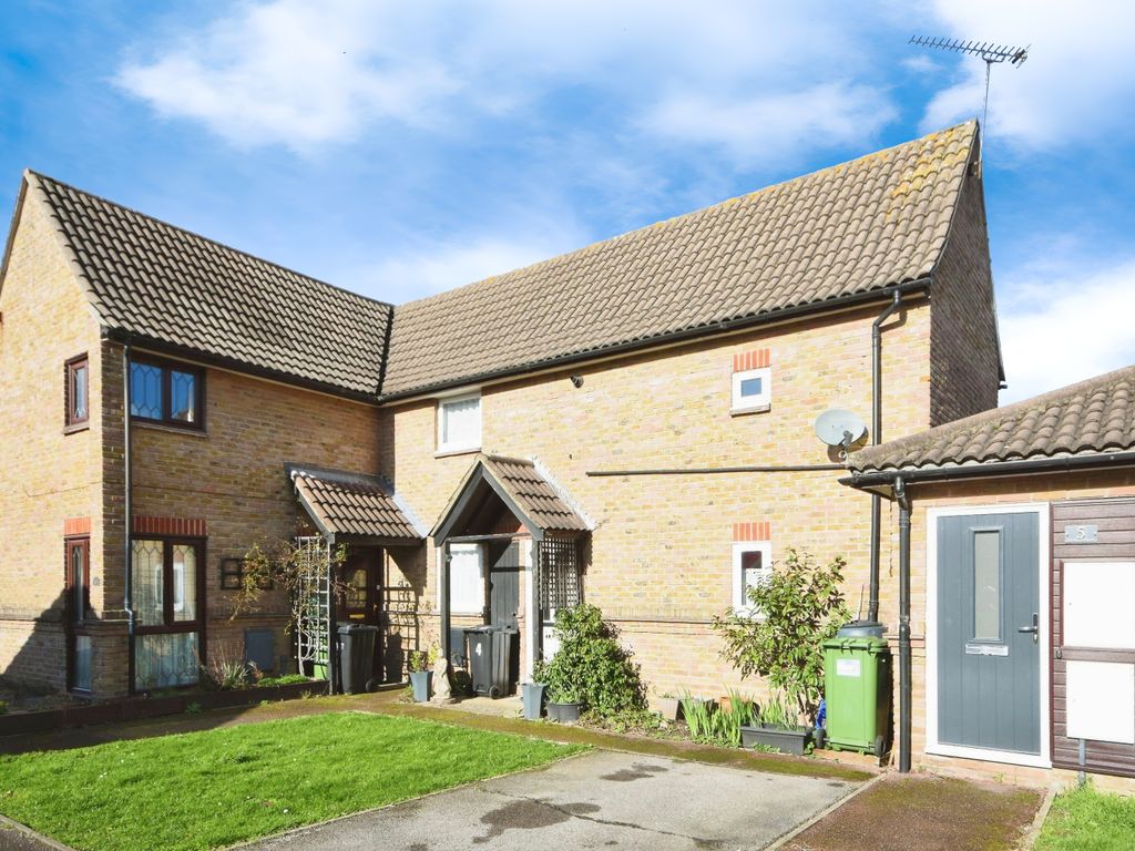 2 bed terraced house for sale in Littlebury Court, Basildon, Essex SS13