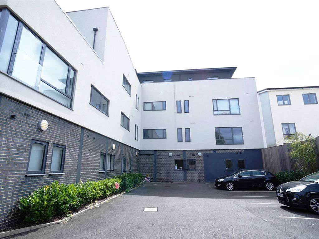 2 bed flat to rent in Hill View Court, Sidcup, Kent DA14 Zoopla