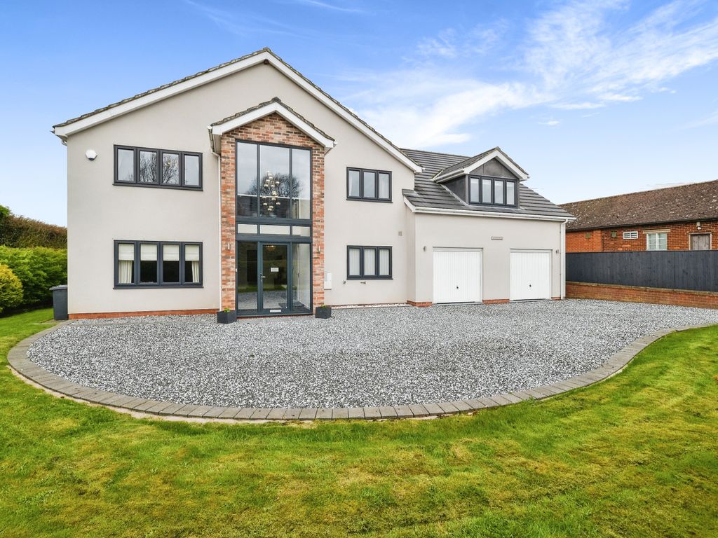 4 bed detached house for sale in East Harlsey, Northallerton, North
