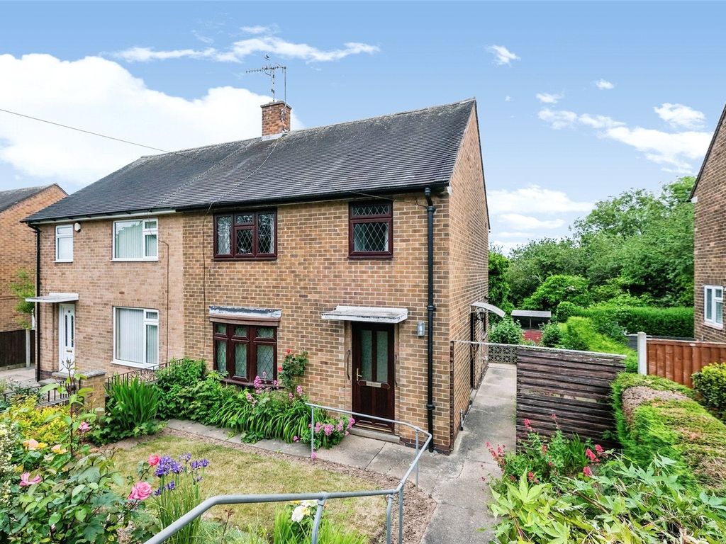 3 bed semidetached house for sale in Greencroft, Clifton, Nottingham