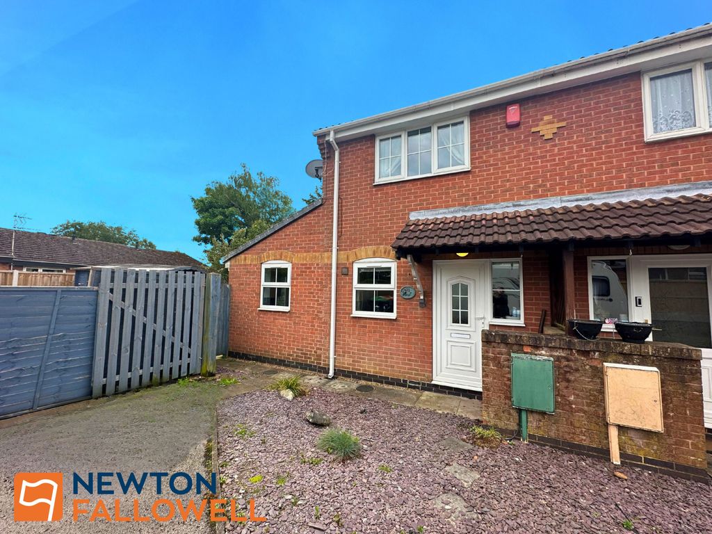 2 bed semidetached house for sale in Beechwood Grove, SuttonIn