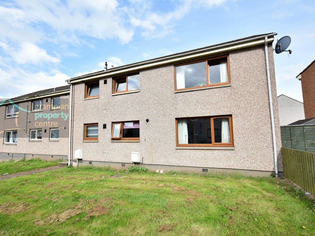 2 bed flat for sale in Robertson Drive, New Elgin, Elgin IV30 Zoopla
