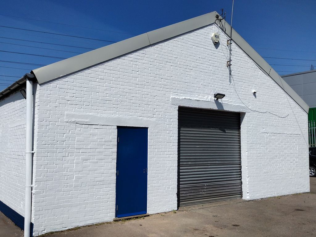 Warehouse to let in Manor Road, West Thurrock RM20, Non quoting Zoopla